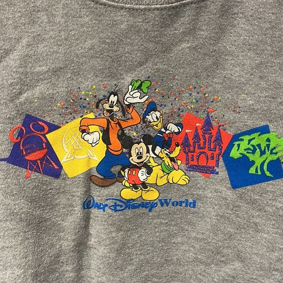 Vintage Disney World sweatshirt - Picture 2 of 4